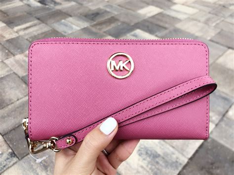 michael kors phone wallet wristlet.